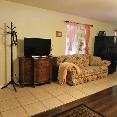 Charming Downstairs Unit Apartamento Oakhurst Exterior foto